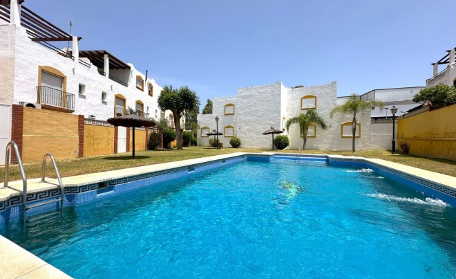 Sale · Bungalow / Townhouse / Detached / Terraced · SAN PEDRO ALCÁNTARA · Costa del Sol