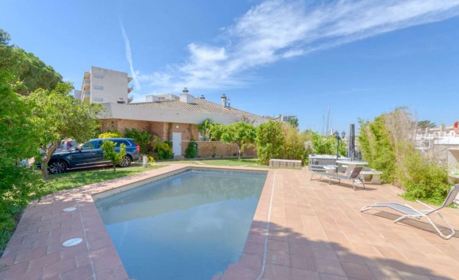 Revente · Bungalow / Maison de Ville · Santa Margarita