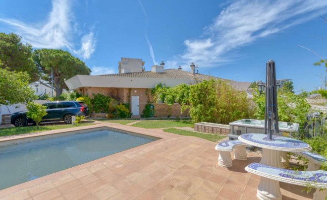 Revente · Bungalow / Maison de Ville · Santa Margarita