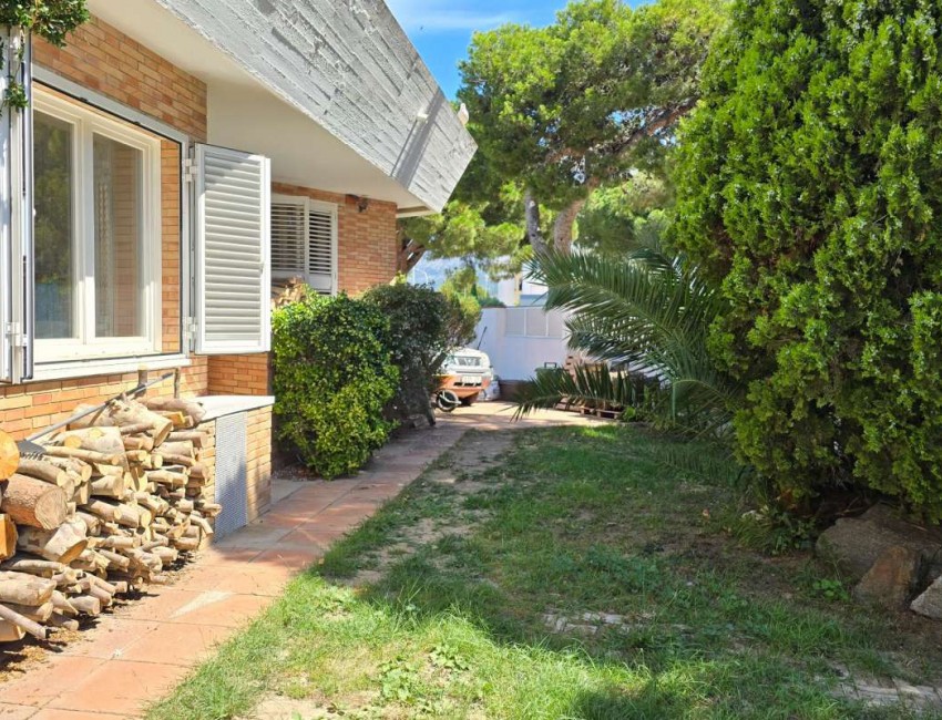 Sale · Bungalow / Townhouse / Detached / Terraced · Santa Margarita