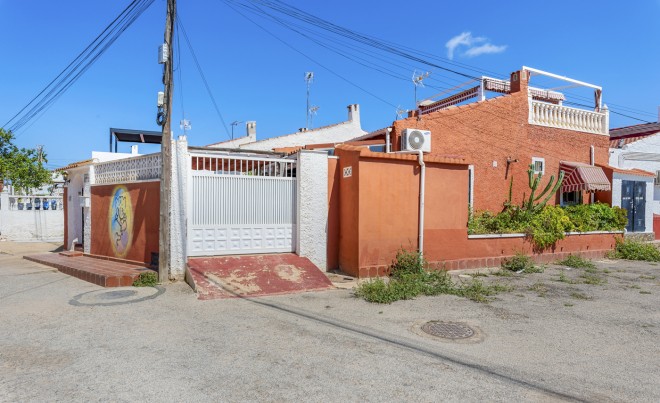 Sale · Bungalow / Townhouse / Detached / Terraced · Torrevieja · Torretas