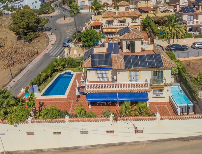 Venta · Villa / Chalet · Las Lagunas · Costa del Sol