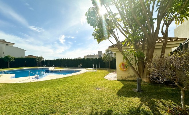 Sale · Apartment / Flat · Estepona · Costa del Sol