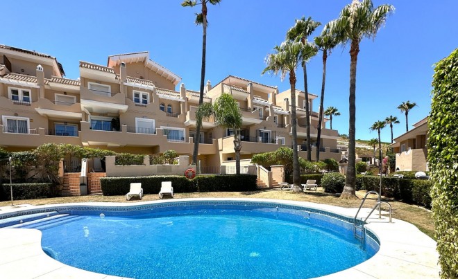 Sale · Bungalow / Townhouse / Detached / Terraced · La Duquesa · Costa del Sol