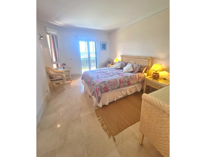 Sale · Apartment / Flat · Sotogrande Marina · Costa del Sol