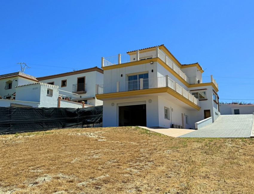 Venta · Villa / Chalet · Manilva · Costa del Sol