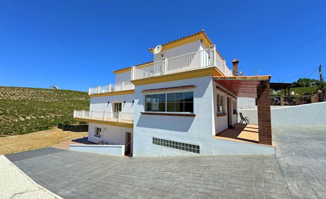 Venta · Villa / Chalet · Manilva · Costa del Sol