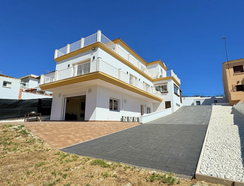 Venta · Villa / Chalet · Manilva · Costa del Sol