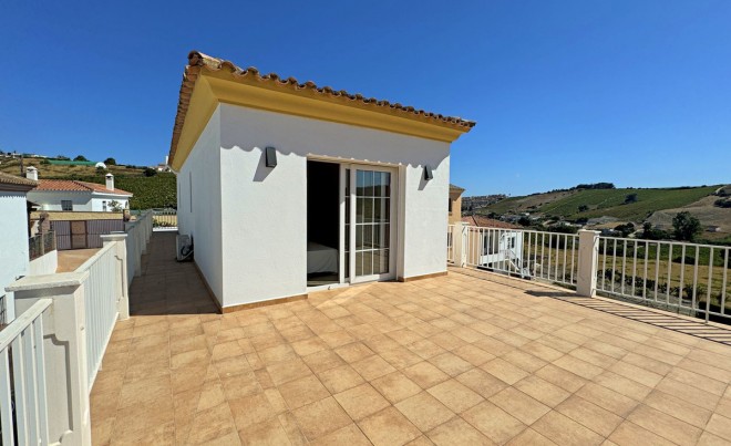 Venta · Villa / Chalet · Manilva · Costa del Sol