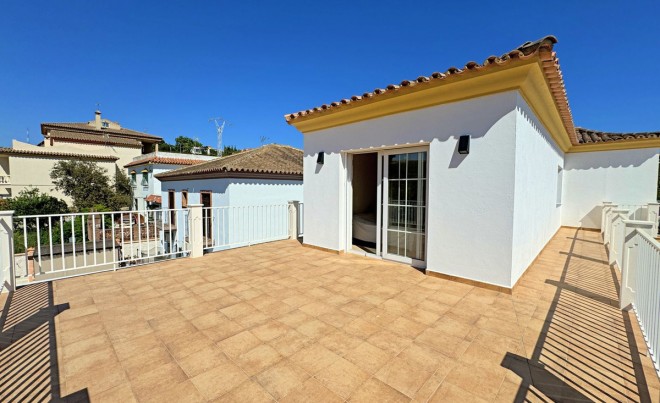 Venta · Villa / Chalet · Manilva · Costa del Sol