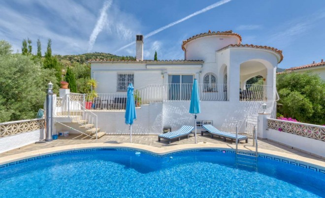 Venta · Villa / Chalet · Can Isaac