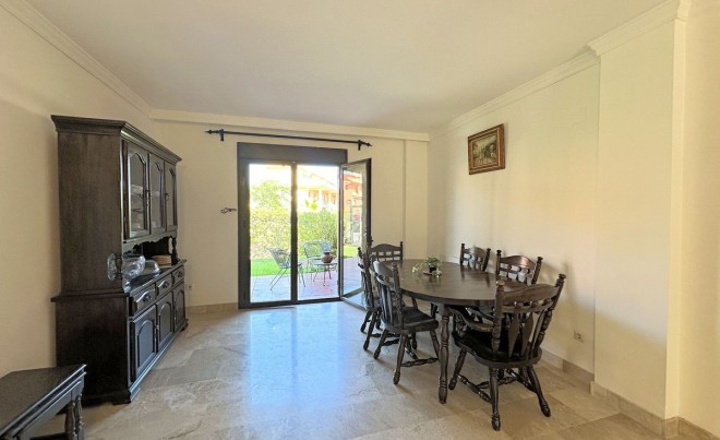 Sale · Apartment / Flat · Estepona · Costa del Sol