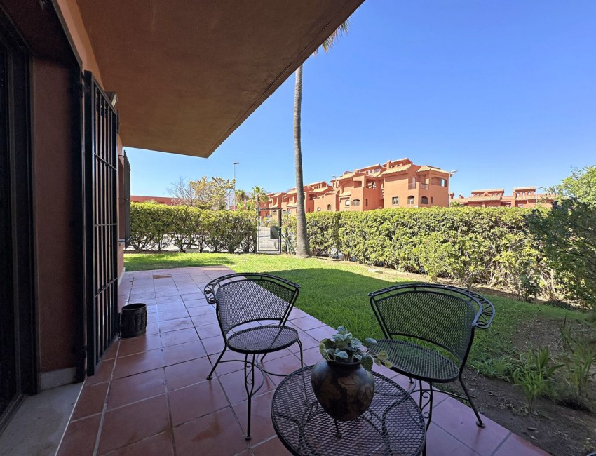 Sale · Apartment / Flat · Estepona · Costa del Sol