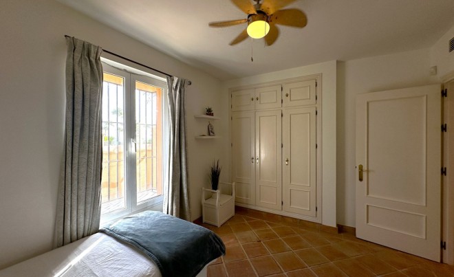 Sale · Apartment / Flat · Casares · Costa del Sol