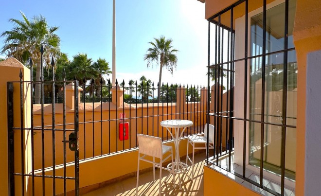 Sale · Apartment / Flat · Casares · Costa del Sol