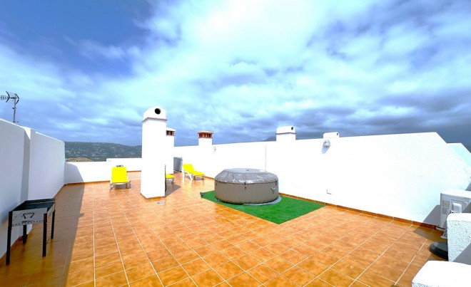 Sale · Apartment / Flat · Casares · Costa del Sol