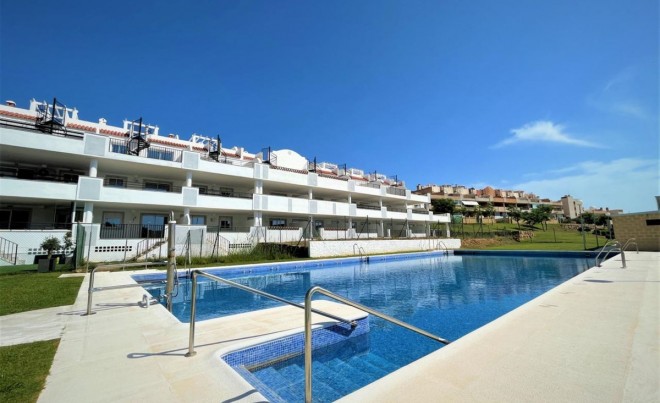 Sale · Apartment / Flat · Casares · Costa del Sol