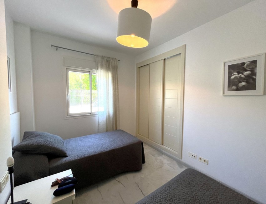 Sale · Apartment / Flat · Estepona · Costa del Sol