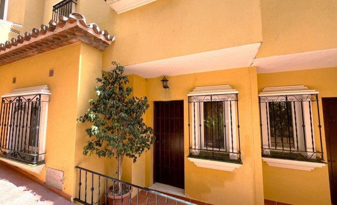 Venta · Bungalow / Adosado / Semiadosado · Estepona · Costa del Sol