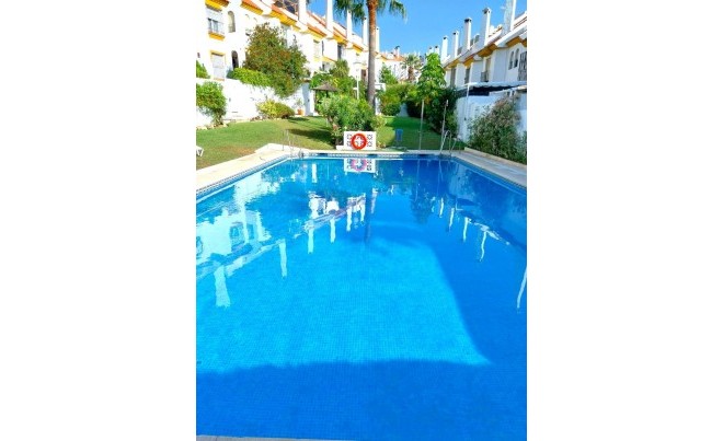 Venta · Bungalow / Adosado / Semiadosado · Estepona · Costa del Sol