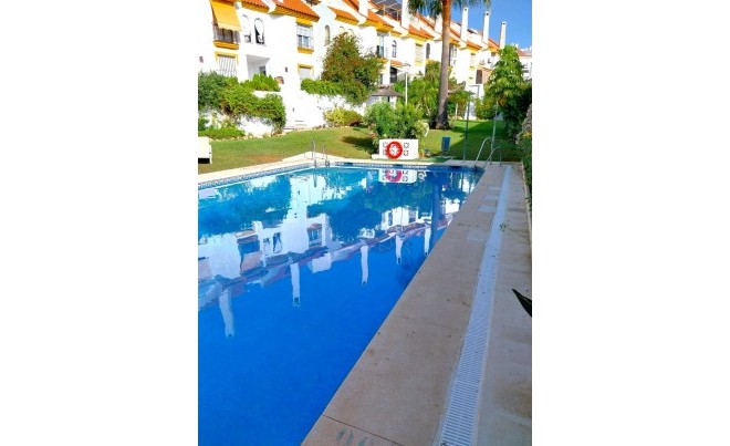 Sale · Bungalow / Townhouse / Detached / Terraced · Estepona · Costa del Sol