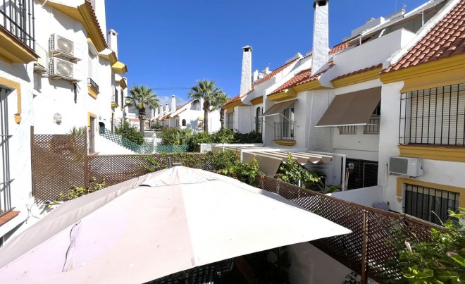 Revente · Bungalow / Maison de Ville · Estepona · Costa del Sol