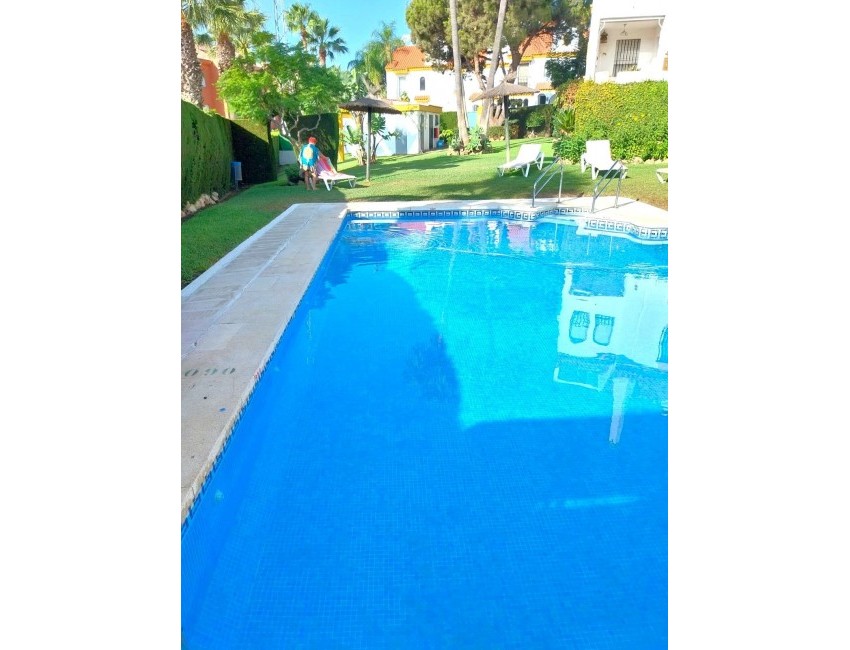 Venta · Bungalow / Adosado / Semiadosado · Estepona · Costa del Sol