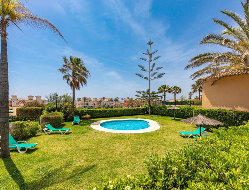 Venta · Bungalow / Adosado / Semiadosado · Estepona · Costa del Sol