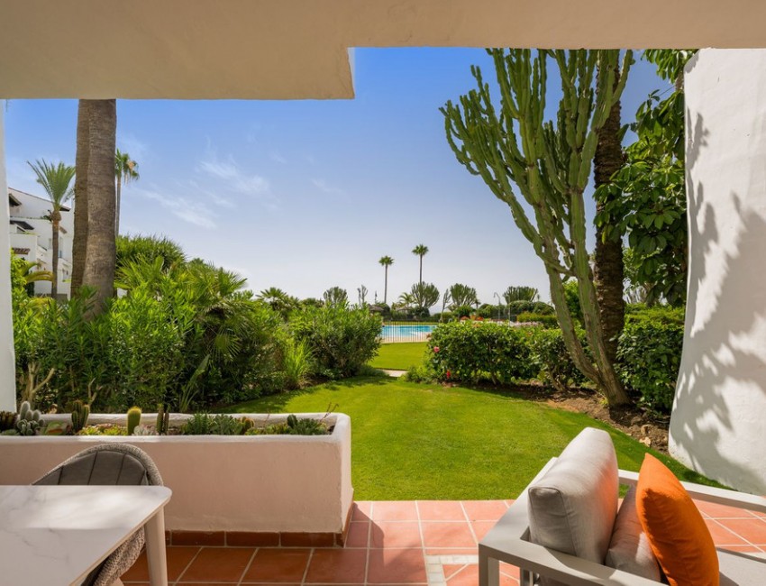 Sale · Apartment / Flat · Estepona · Costa del Sol