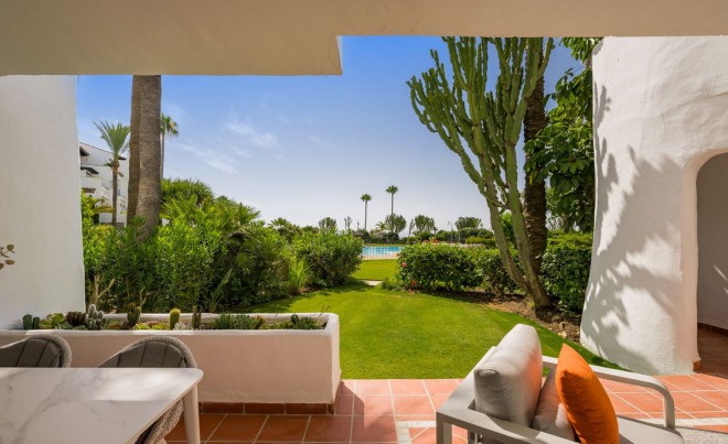 Sale · Apartment / Flat · Estepona · Costa del Sol