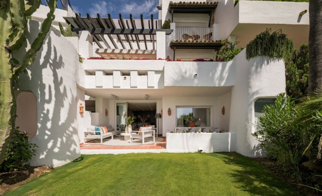 Sale · Apartment / Flat · Estepona · Costa del Sol