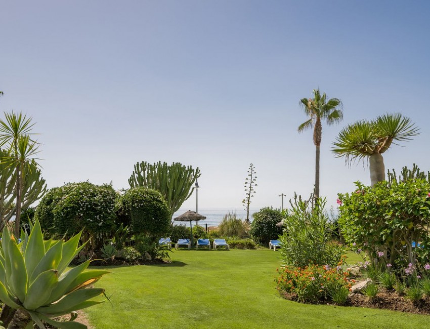 Sale · Apartment / Flat · Estepona · Costa del Sol