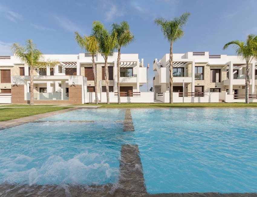 New Build · Bungalow / Townhouse / Detached / Terraced · Torrevieja · Lago Jardín II