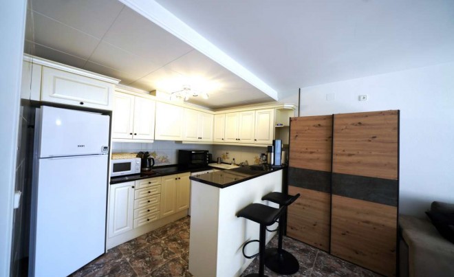 Sale · Apartment / Flat · Salatar