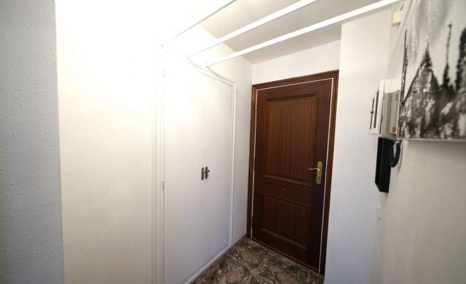 Sale · Apartment / Flat · Salatar