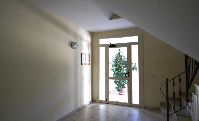 Sale · Apartment / Flat · Salatar