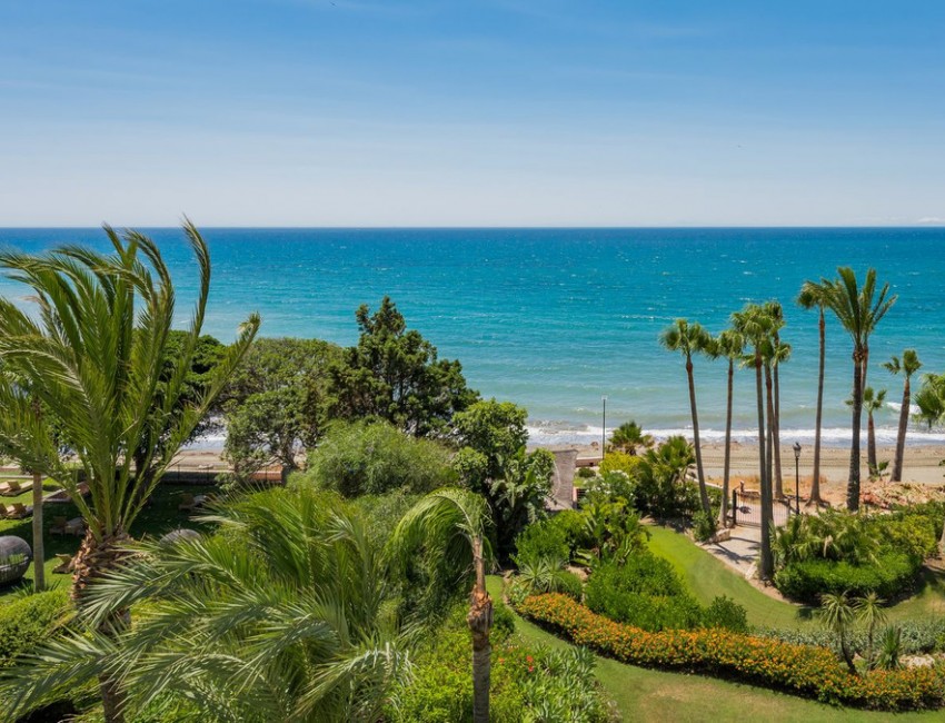 Sale · Apartment / Flat · Estepona · Costa del Sol