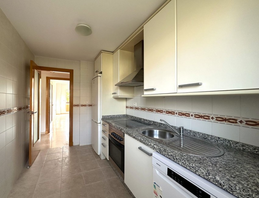 Sale · Apartment / Flat · Casares · Costa del Sol