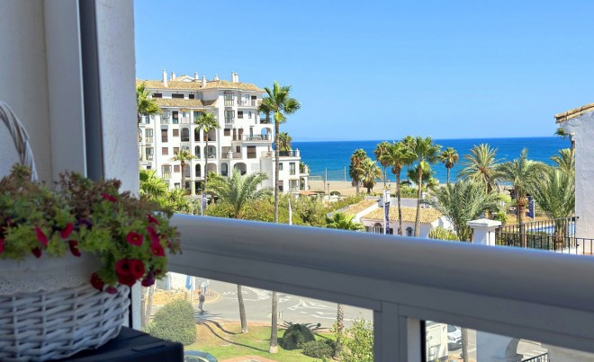 Sale · Apartment / Flat · La Duquesa · Costa del Sol