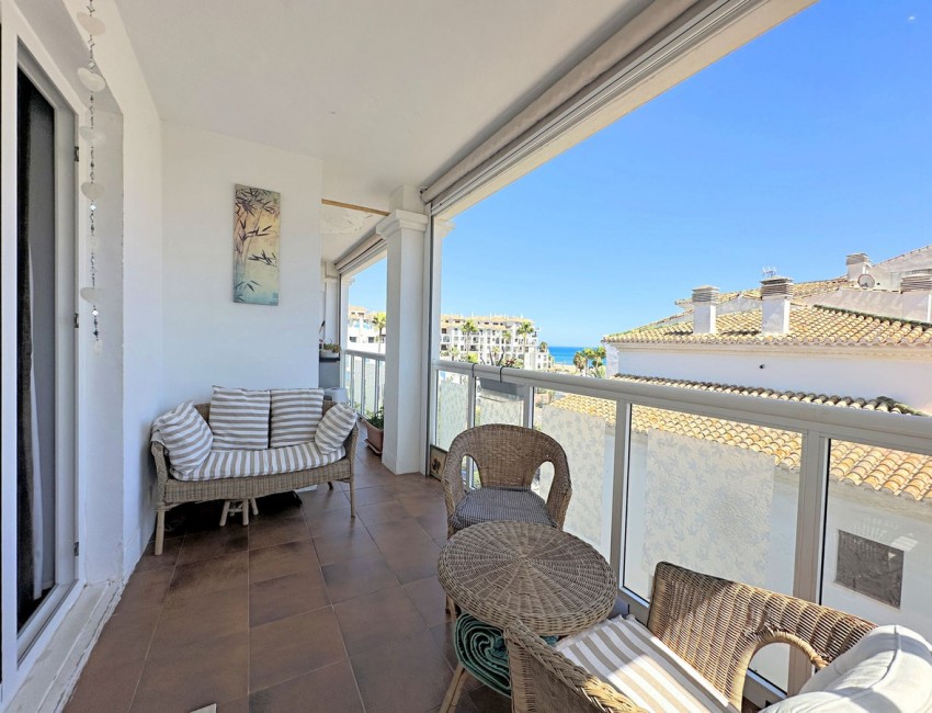 Sale · Apartment / Flat · La Duquesa · Costa del Sol