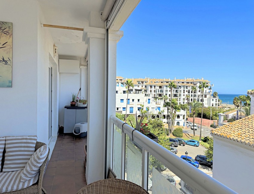 Sale · Apartment / Flat · La Duquesa · Costa del Sol