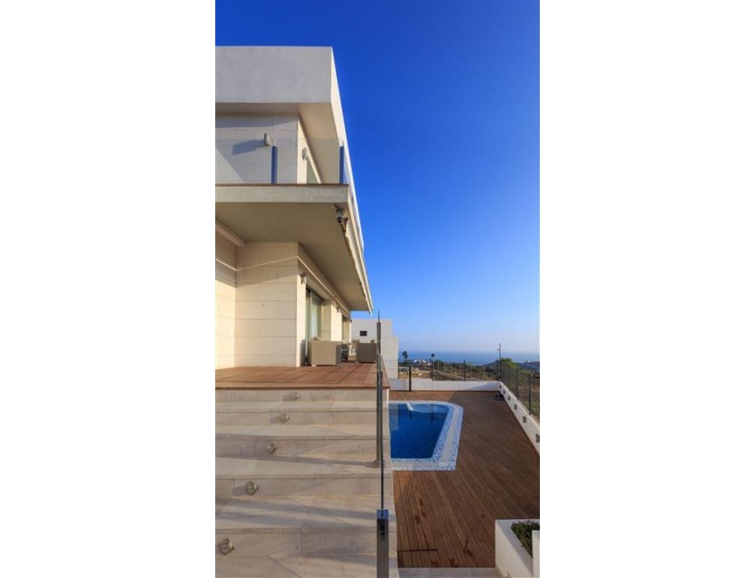 Venta · Villa / Chalet · San Roque · Costa del Sol