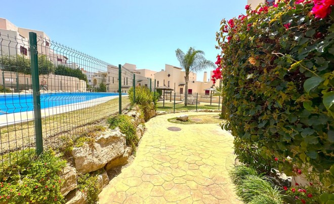 Venta · Apartamento / Piso · Casares · Costa del Sol