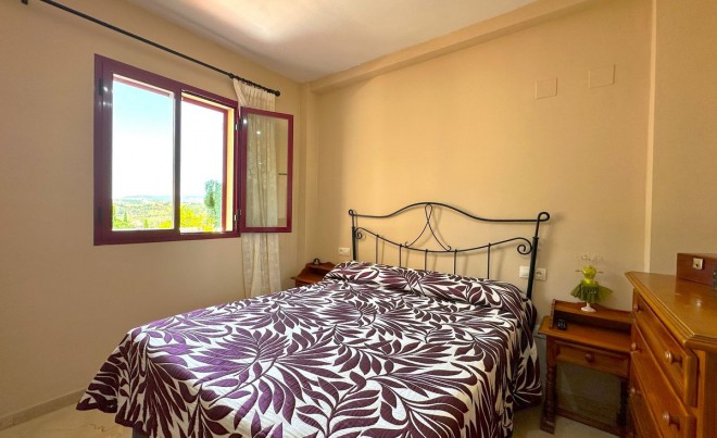 Revente · Appartement · Casares · Costa del Sol