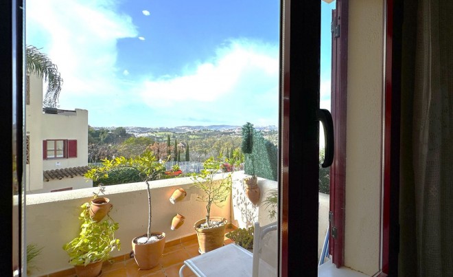 Venta · Apartamento / Piso · Casares · Costa del Sol