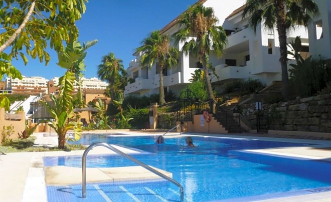 Venta · Apartamento / Piso · La Duquesa · Costa del Sol