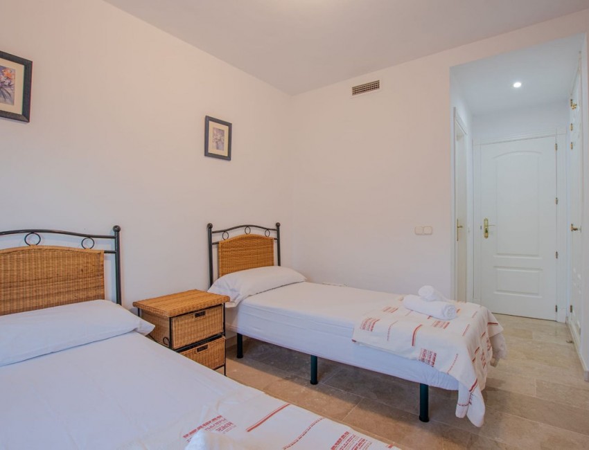 Venta · Apartamento / Piso · Casares · Costa del Sol