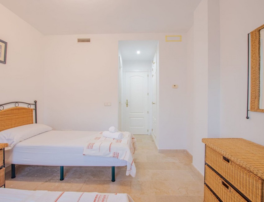 Venta · Apartamento / Piso · Casares · Costa del Sol