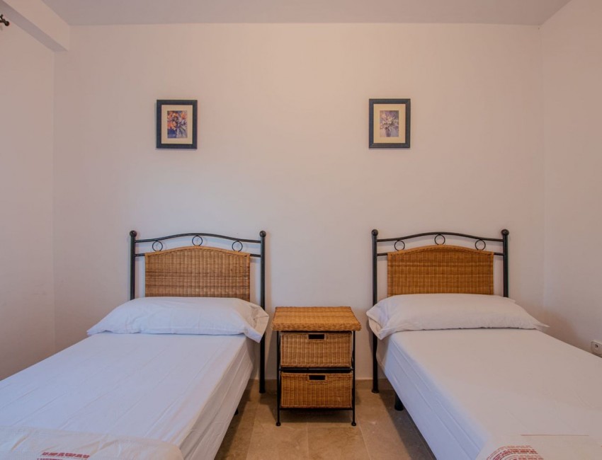 Venta · Apartamento / Piso · Casares · Costa del Sol