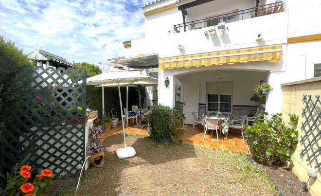 Venta · Bungalow / Adosado / Semiadosado · Estepona · Costa del Sol